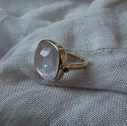 Duids of Tara Rose Quartz Gemstone Ring
